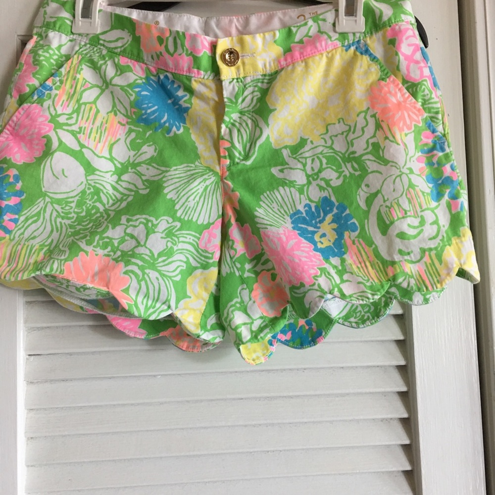 Lilly Pulitzer Buttercup Women’s Shorts-SZ 2